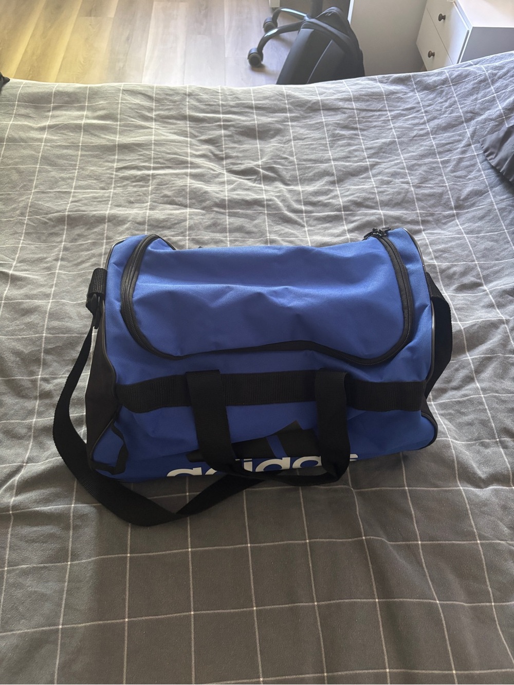 Men’s Adidas Duffle/Gym Bag